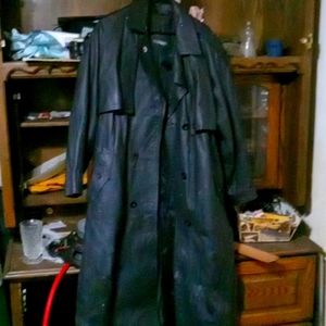 Men's large comnit long leather jacket